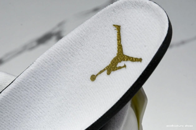 Jordan Gold 4 Retro AQ9129-170 Metallic 0817